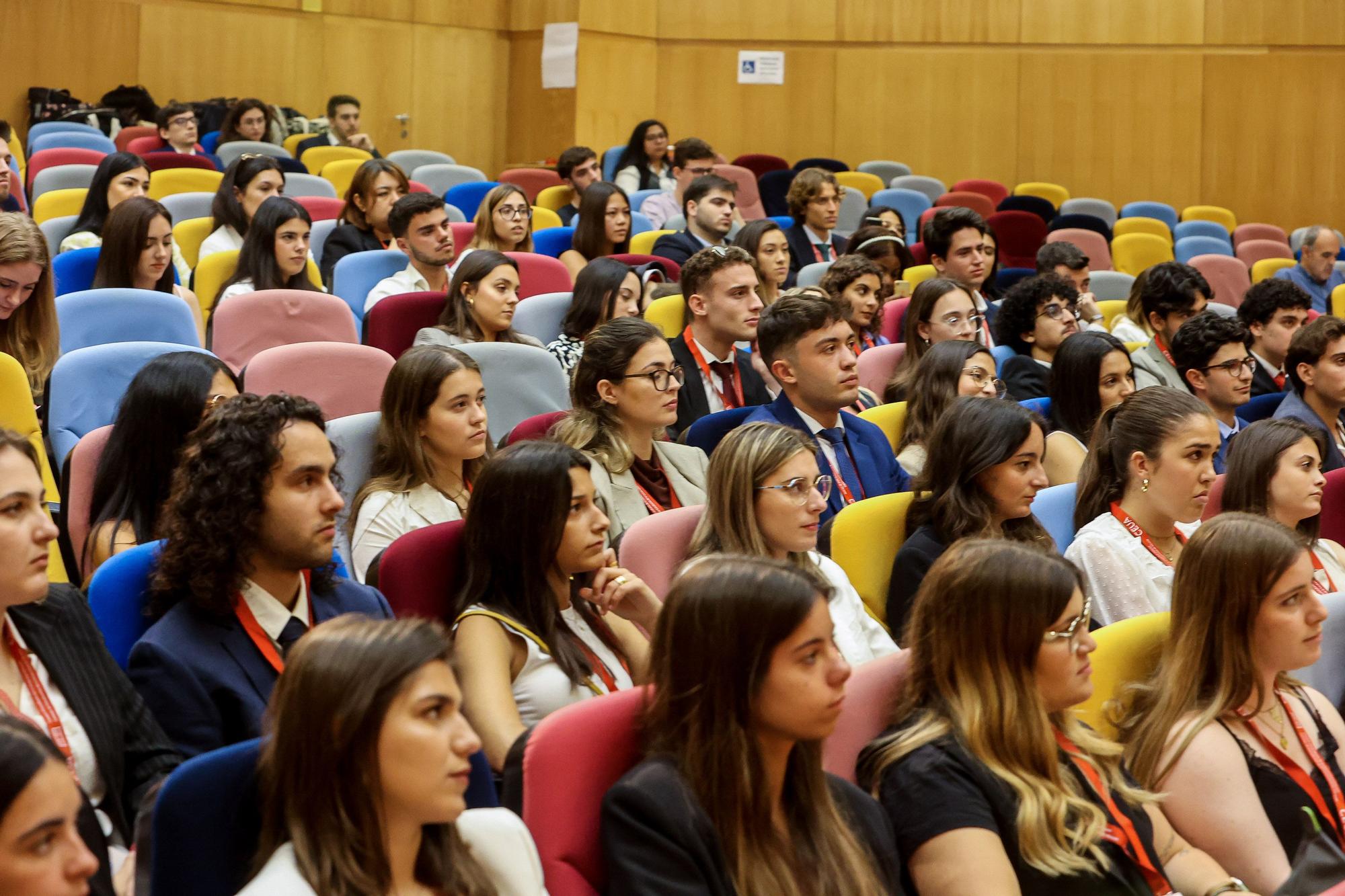 Una pequeña ONU en la Universidad de Alicante