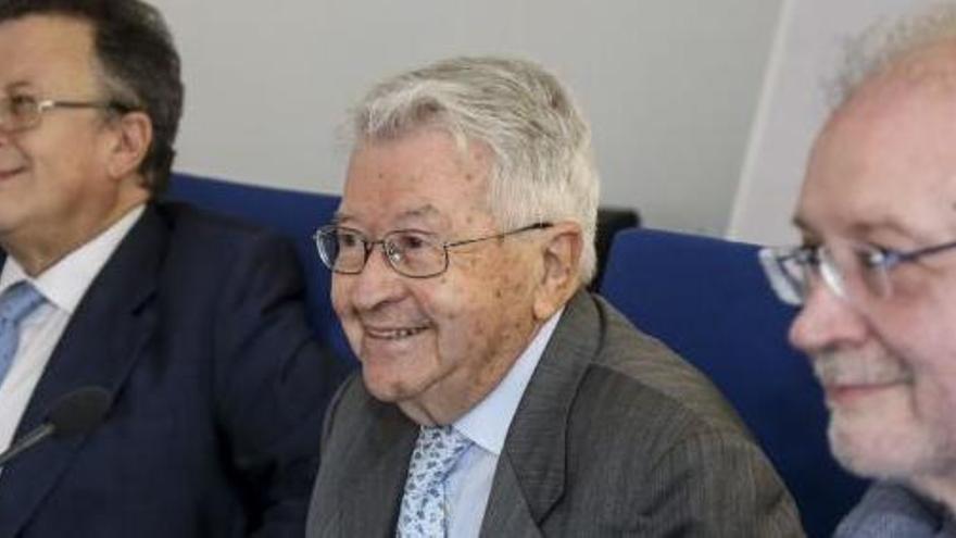 Fallece a los 90 años Ángel Sánchez de la Torre, referencia de la Filosofía del Derecho