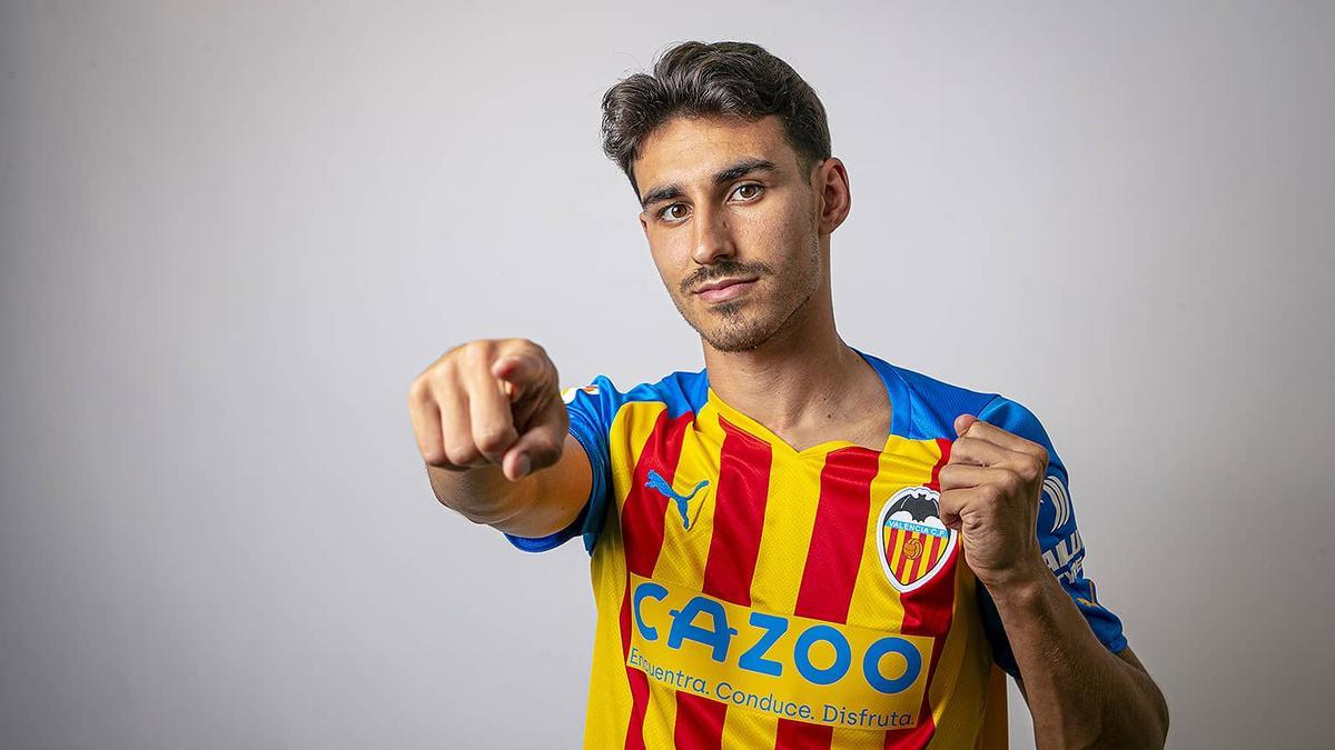 La nueva camiseta de la Senyera del Valencia