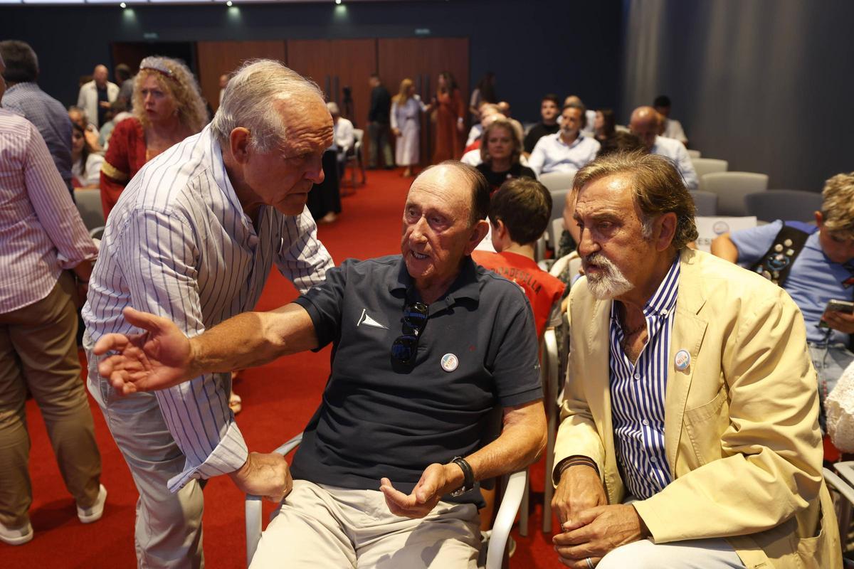EN IMÁGENES: la presentación del Descenso Internacional el Sella, en Club LA NUEVA ESPAÑA
