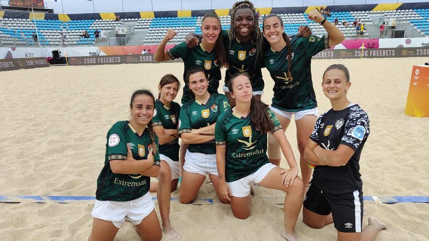 El Cacereño Femenino Playa.