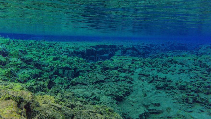 Descubren un mineral bajo el mar que puede ayudar a combatir el calentamiento global