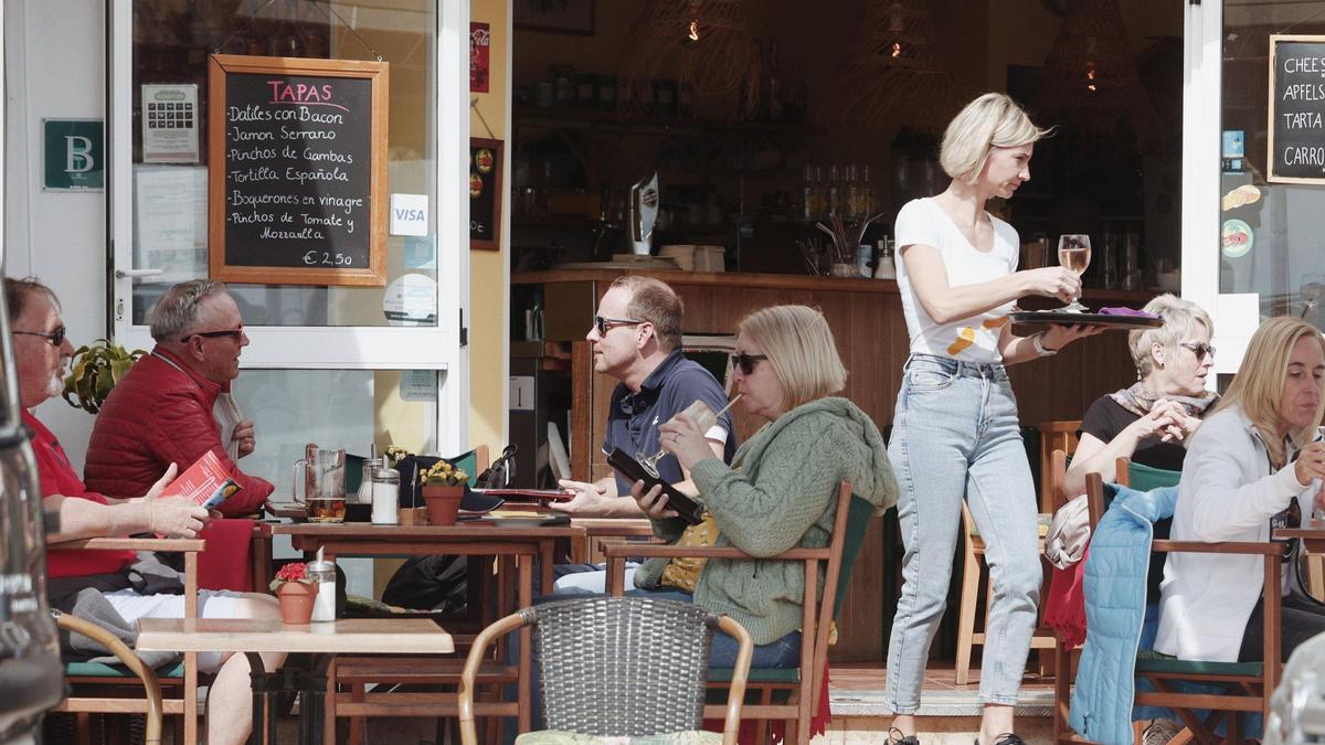 El convenio de hoteles, bares y restaurantes se negocia este año