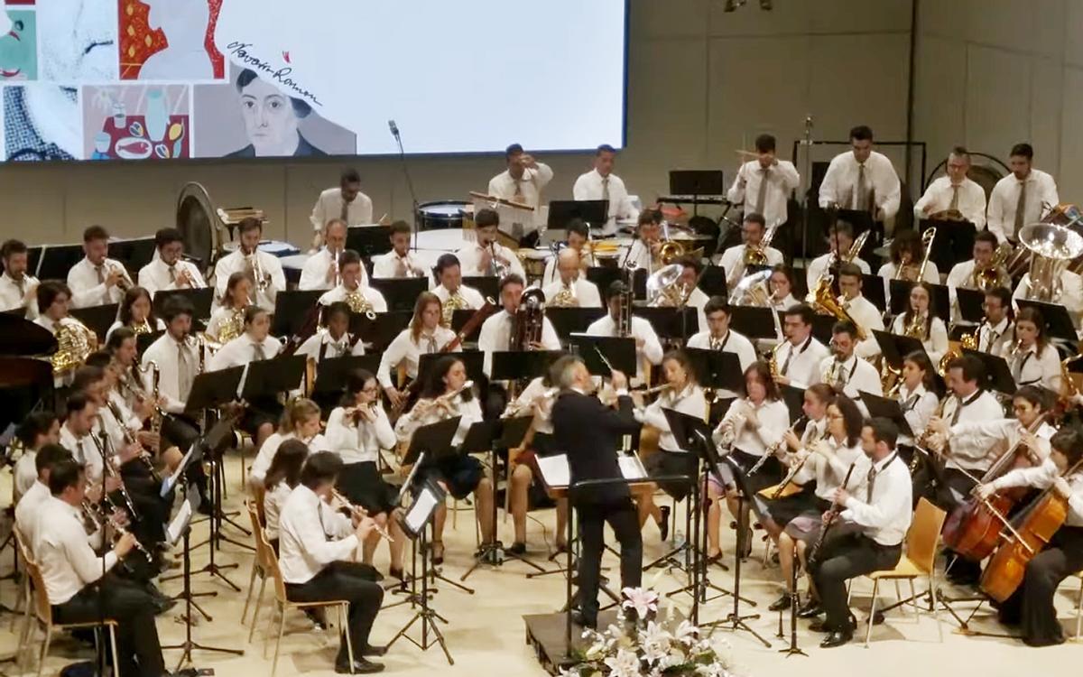 Banda de música de Branca, Portugal, ganadora del 50 CIM Altea (seccion Filharmònica), durante su actuación en diciembre de 2024.