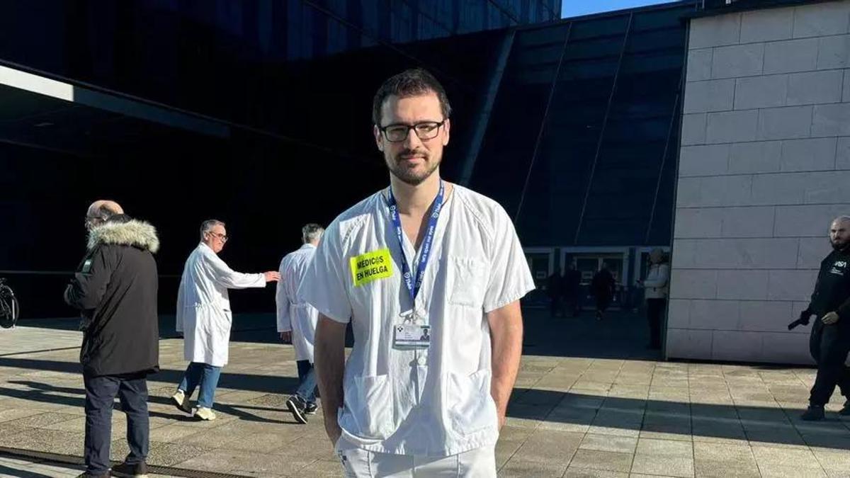 Pablo Noriega, esta mañana, en el HUCA