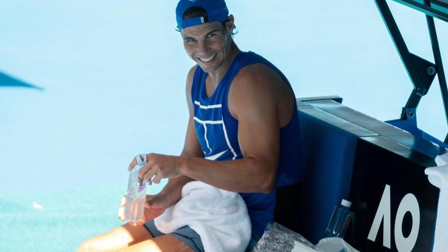 Nadal, en un entrenamiento en Melbourne.