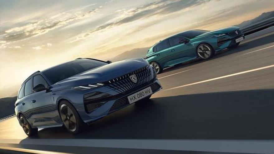 Los nuevos Peugeot 308 y Peugeot 308 SW ofrecen una completa dotación de conectividad y servicios conectados