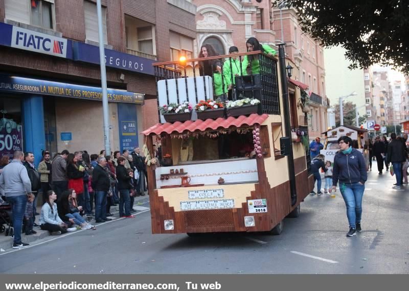 Desfile de collas y carros