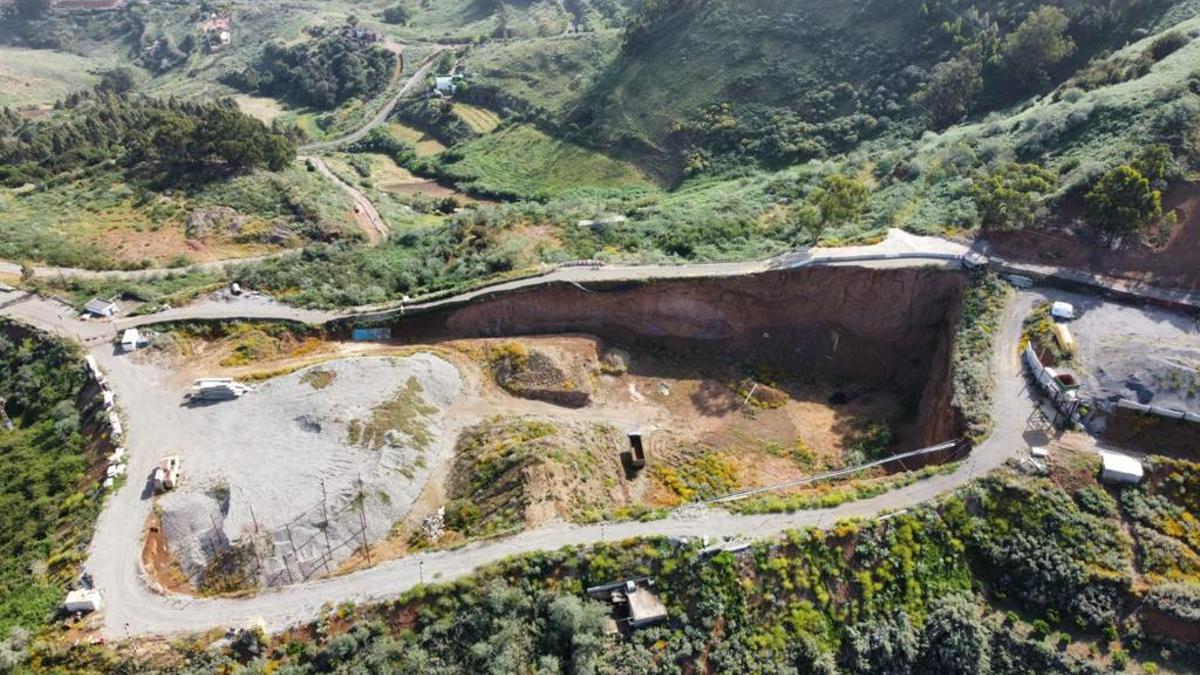 Obras del depósito de la comunidad de Regantes.