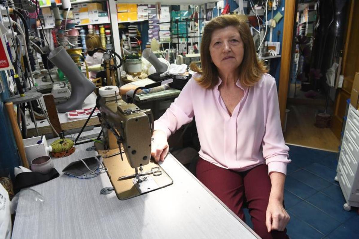 Hilos, cremalleras y clientas leales