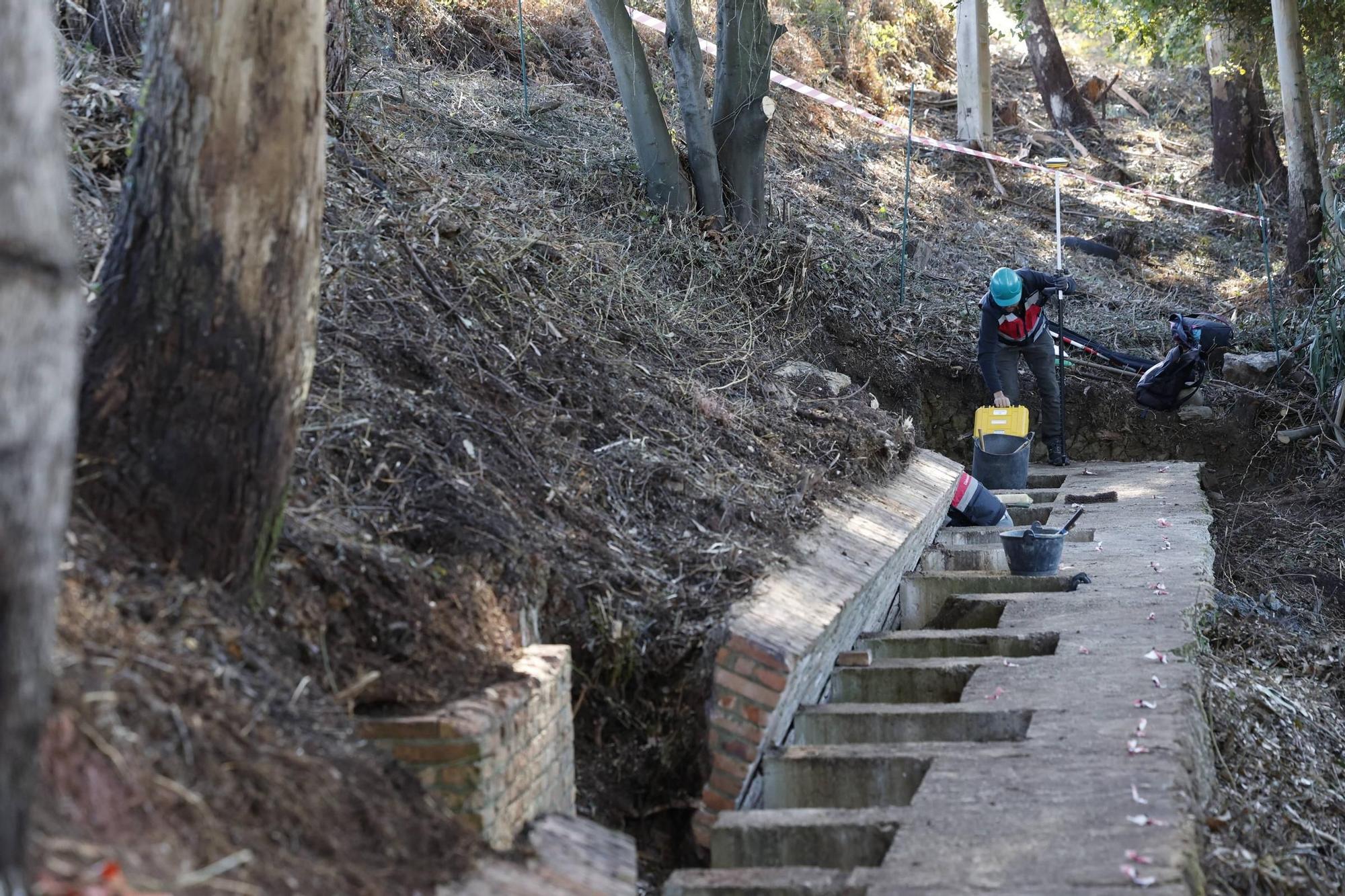 EN IMÁGENES: La exhumación de la fosa de La Lloba, en Castrillón