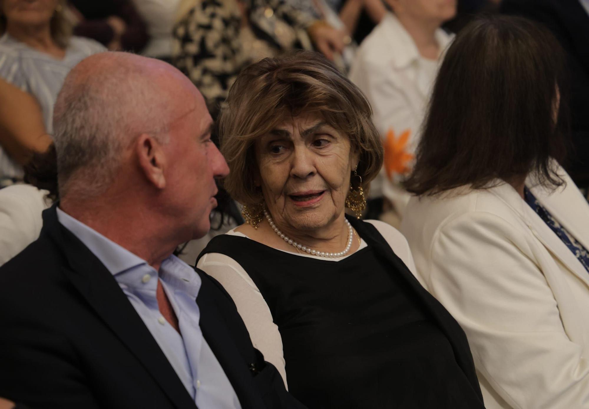 Simone Fattal recibe el premio Julio González en el IVAM