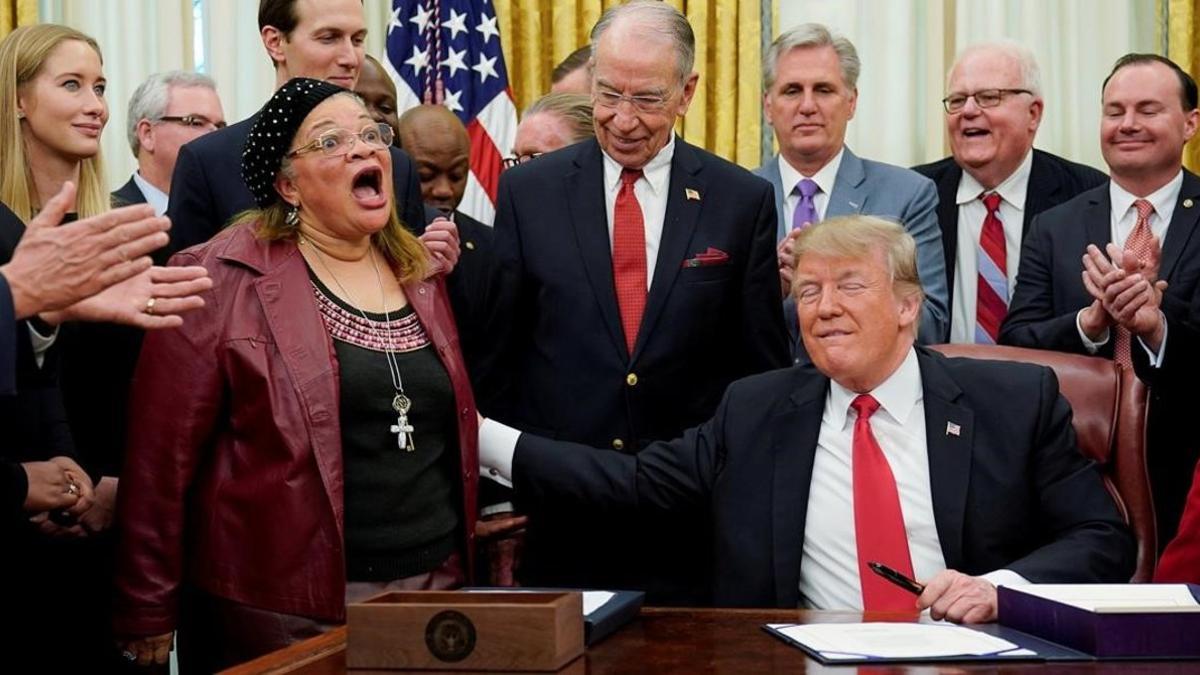 zentauroepp46331462 u s  president donald trump reaches out to alveda king   an 181222201203