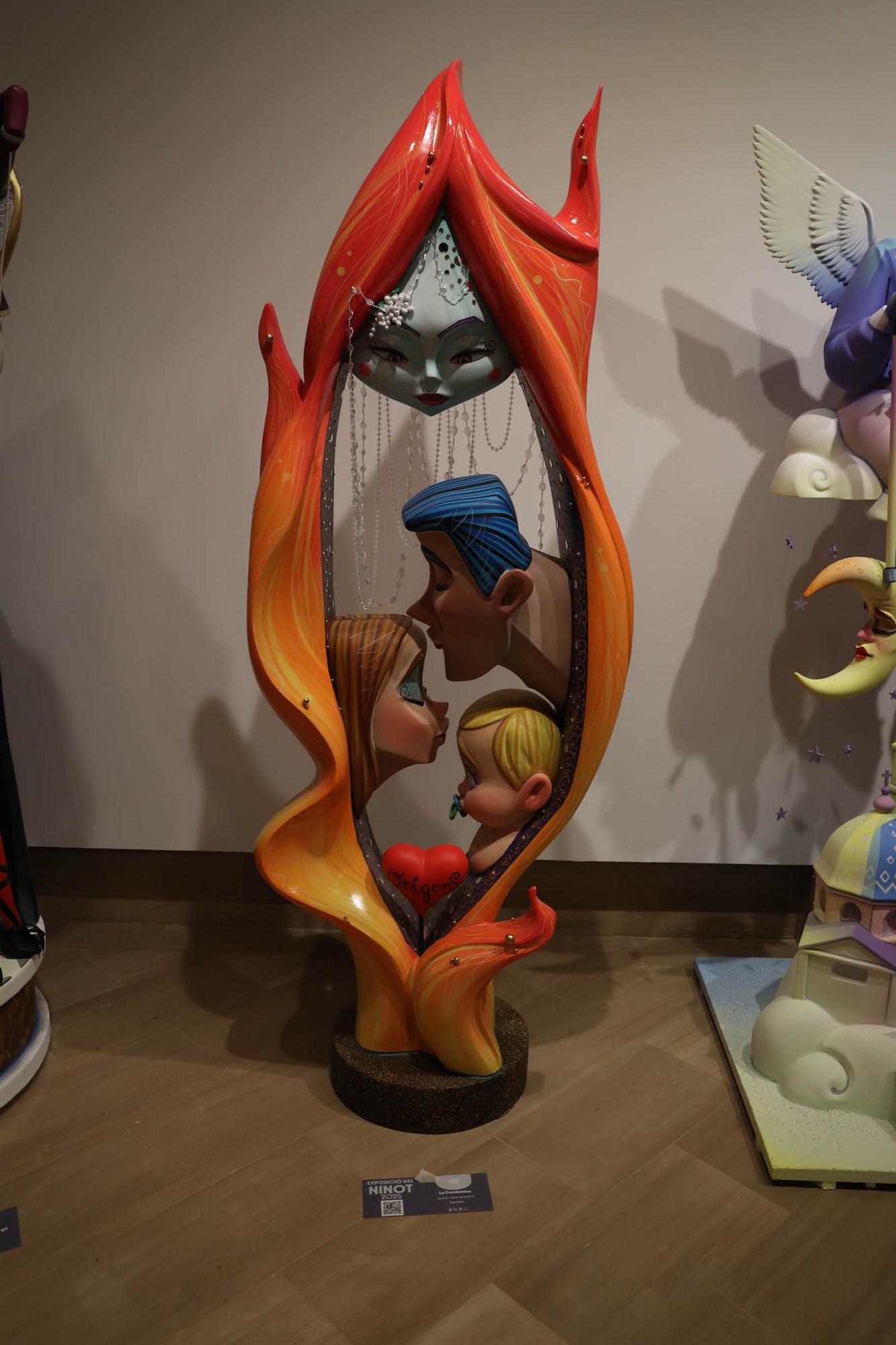 Exposición del Ninot adulto de las hogueras 2025