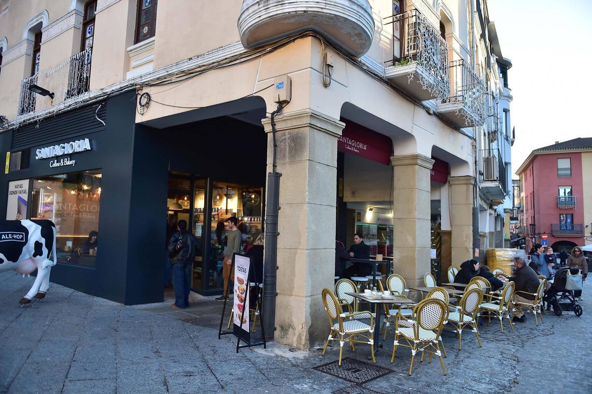 Las imágenes de la pastelería Santagloria de Plasencia Las imágenes de la pastelería Santagloria de Plasencia