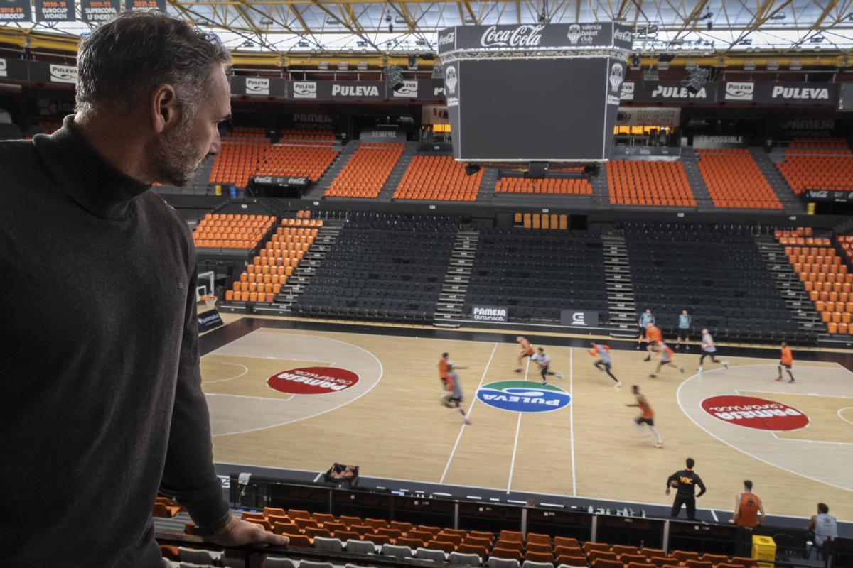 Víctor Luengo pide paciencia a la afición del Valencia Basket.