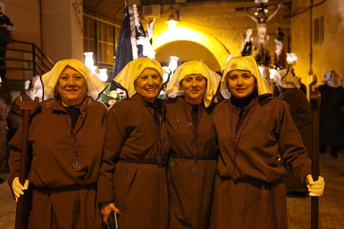 Cantos en Alcoy para rasgar el silencio