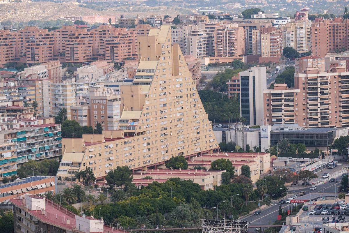 Una panorámica de una zona residencial de la ciudad de Alicante.