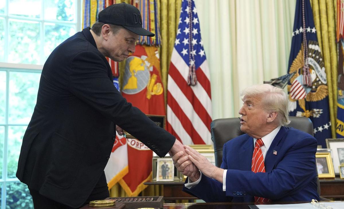 Musk promet en el seu comiat continuar sent "assessor i amic" de Trump Musk promet en el seu comiat continuar sent "assessor i amic" de Trump
