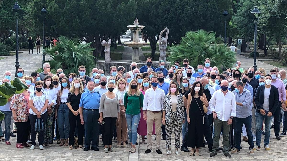 El encuentro en Lluc ha reunido a un centenar de alcaldes y portavoces municipales del PP