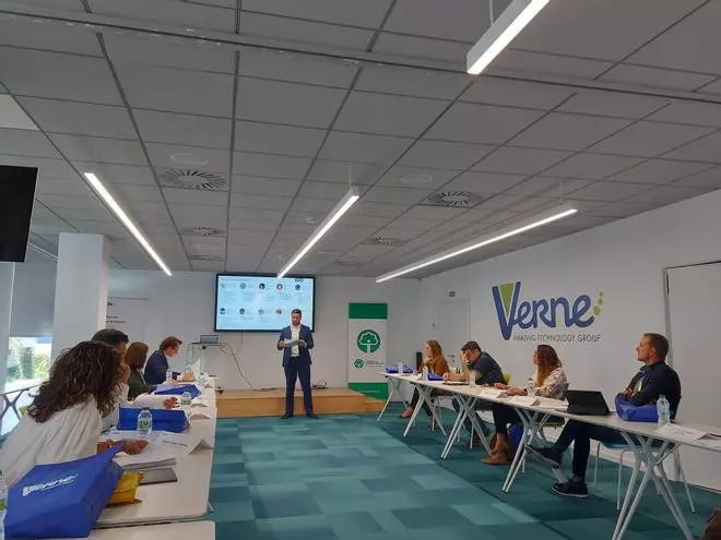 El Fórum de AEFA inaugura la cuarta edición de la Escuela de Accionistas