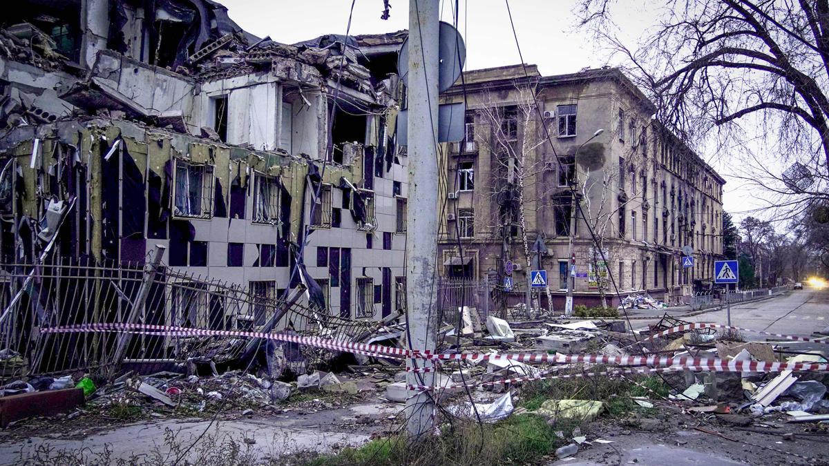 Destrucción en la ciudad de Mariúpol, en Ucrania