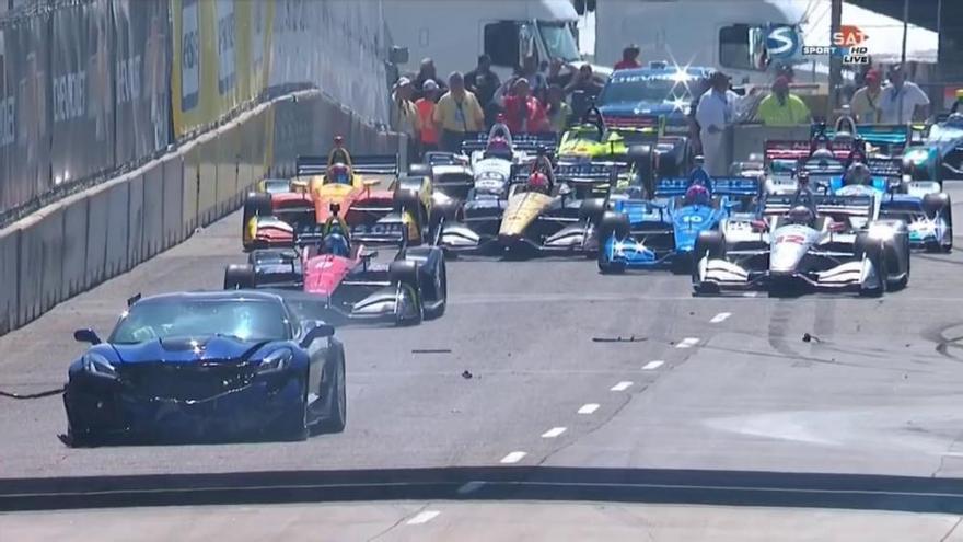 Accidente Safety Car Indy