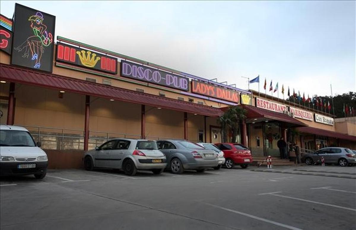 El Club Lady’s Dallas de la Jonquera, que apareix en el reportatge. El Club Lady’s Dallas de la Jonquera, que apareix en el reportatge.