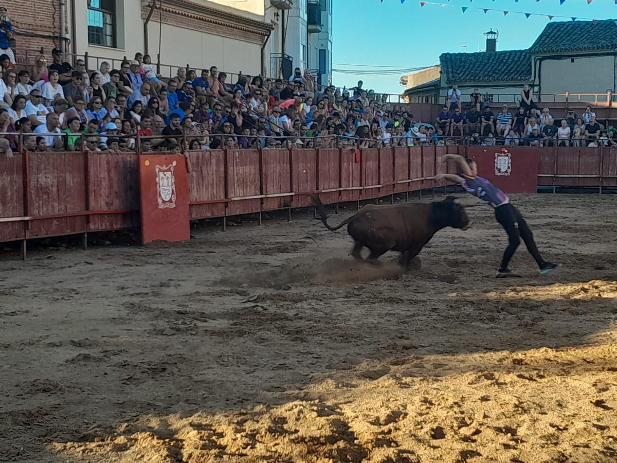 GALERÍA | Exhibición de cortes, quiebros y saltos en Morales de Toro