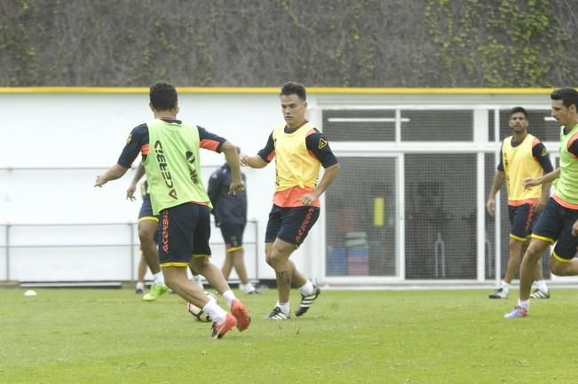 ENTRENAMIENTO DE LA UD LAS PALMAS EN BARRANCO ...