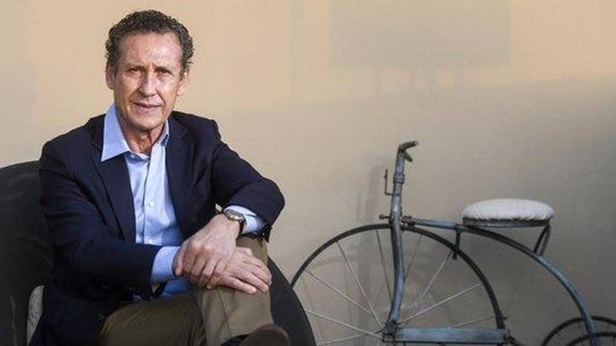 Jorge Valdano ofrece una conferencia en Arucas