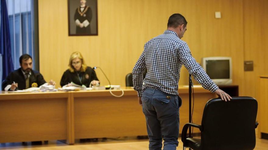 El agresor ante el tribunal de la sección octava de la Audiencia