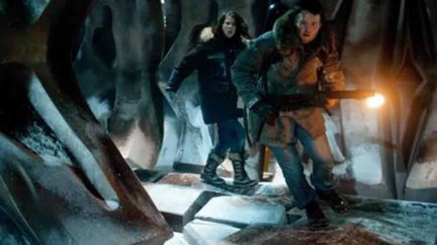 La cosa (The Thing) (2011)