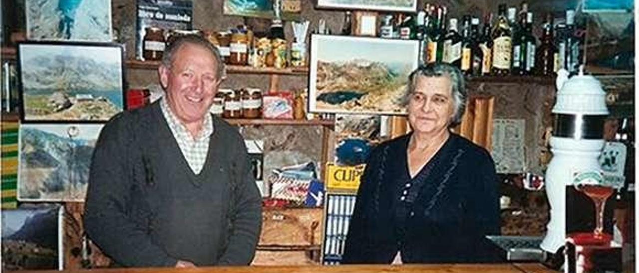 Aurelio Lana Díaz y &quot;Piro&quot; Díaz Rodríguez, en la Taberna L&#039;Auteiro.