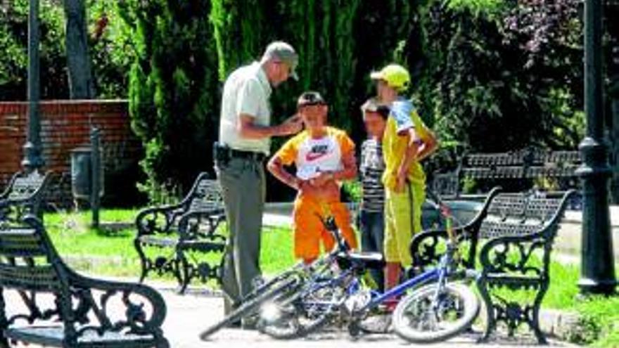 La policía local intensificará el control de ciclistas en las aceras