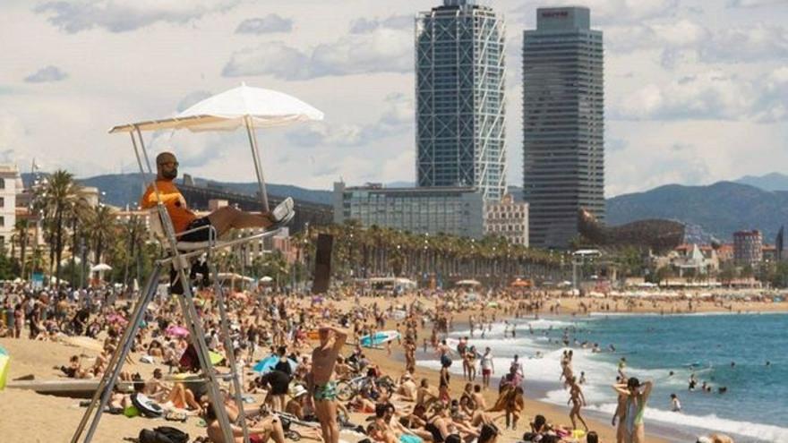 ¿Qué son los viajes de venganza?: las vacaciones de moda que no paran de viralizarse