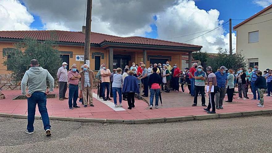 Décimosexta concentración en Litos en defensa de la sanidad pública