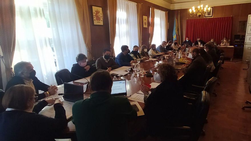 El 90% del personal laboral del Ayuntamiento de Mieres evitó “irregularmente” la oposición de acceso