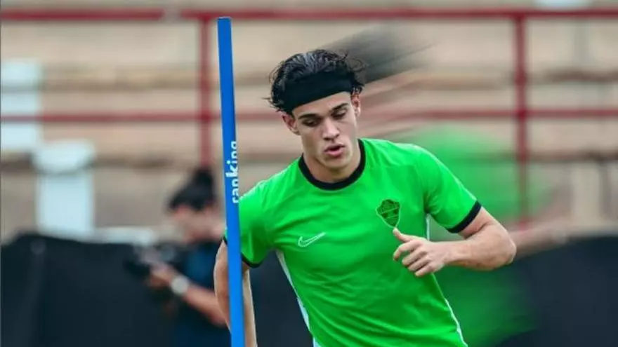 Héctor Fort, presentado como jugador del Elche CF