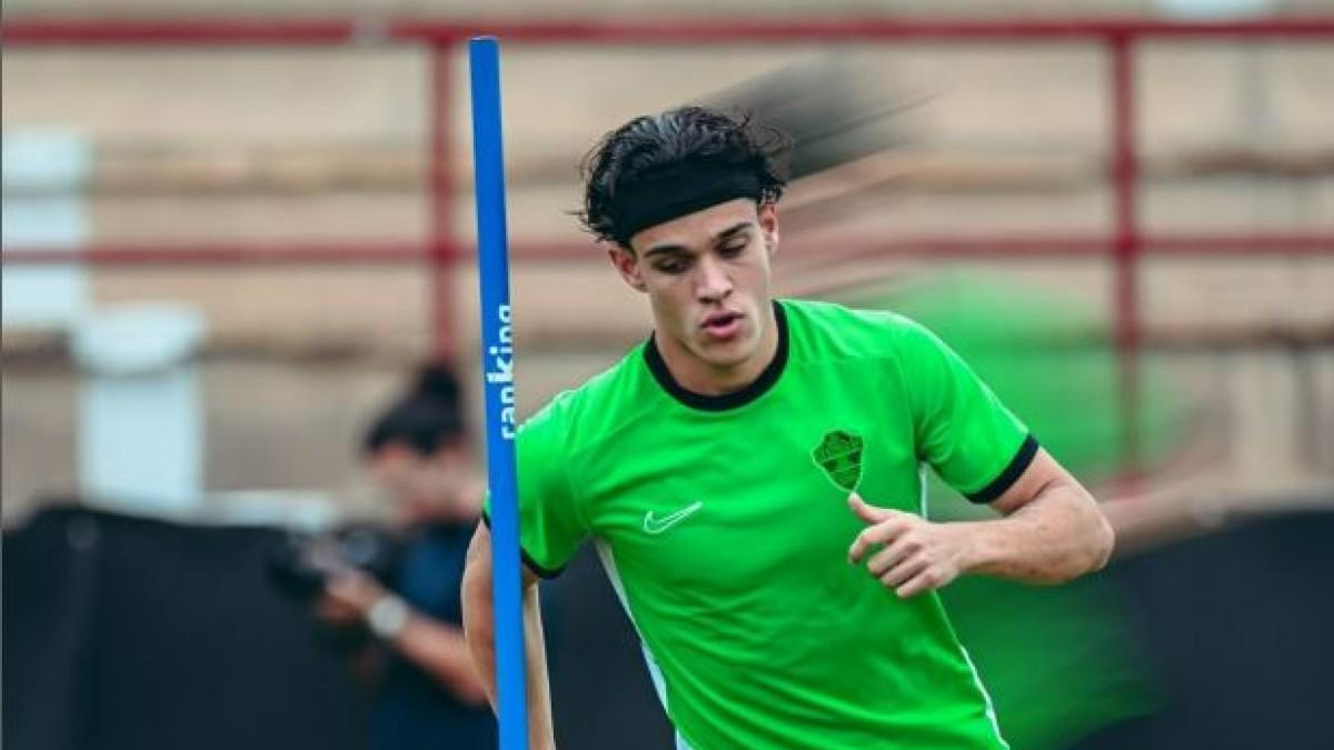 Héctor Fort, en su primera sesión con el Elche