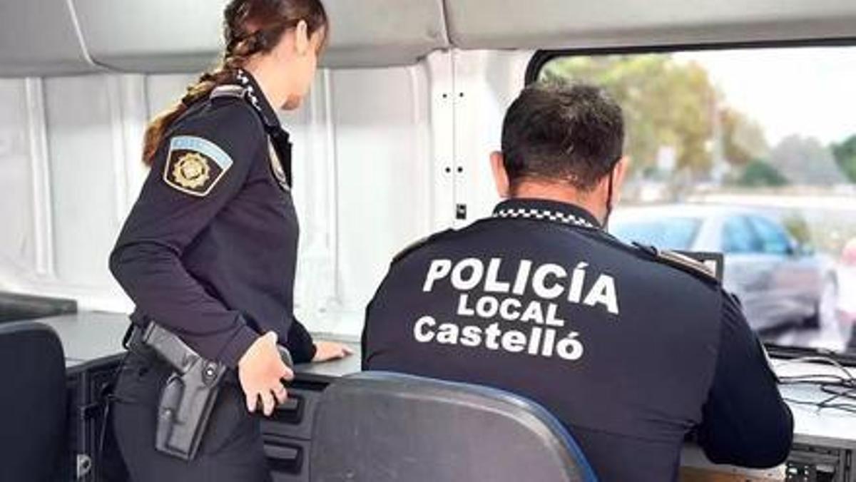 Policía Local, en pleno operativo en Tetuan XIV.
