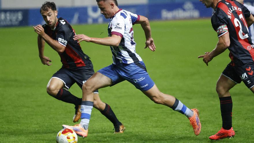 Con la miel en los labios: el Avilés empata ante el Arenas y no consigue ponerse líder (0-0)