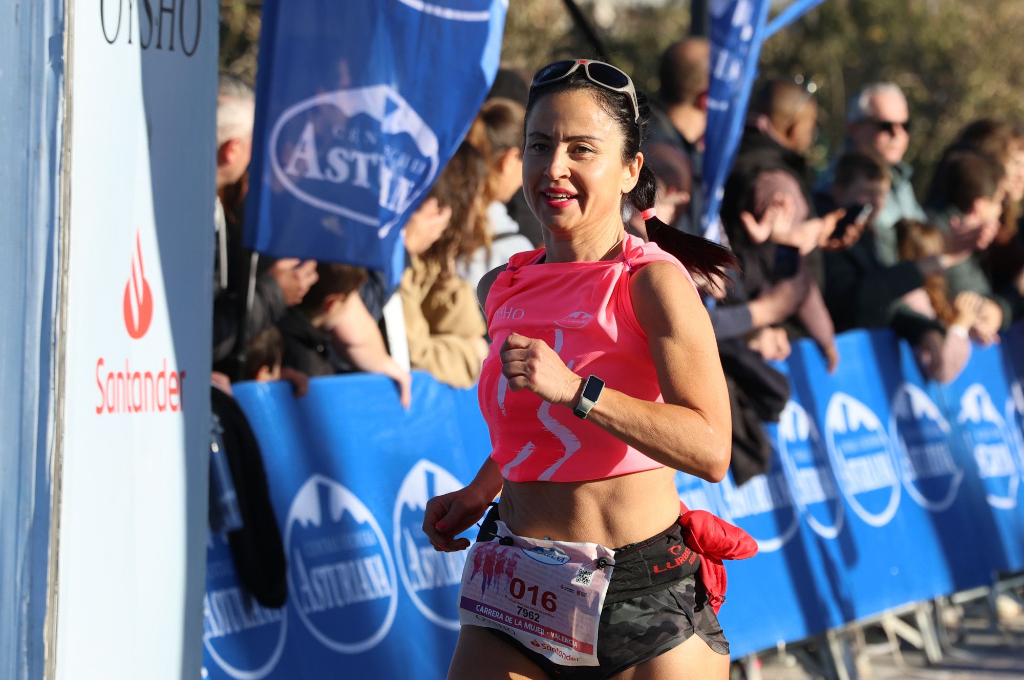 Carrera de la Mujer 2025: Las mejores imágenes del evento
