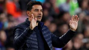 El Girona li dona la banqueta a Míchel per buscar l’ascens