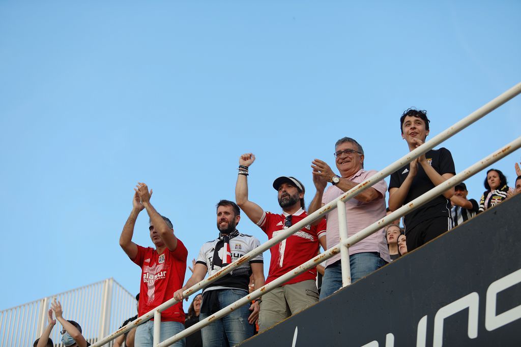 El FC Cartagena 'entierra' al Amorebieta