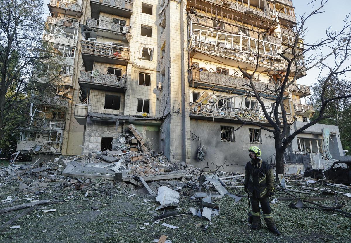 Ataque ruso con misiles deja al menos un muerto en Kiev