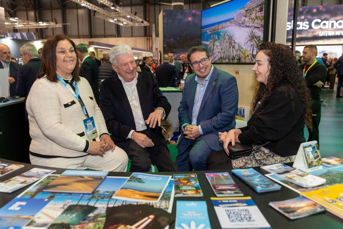 La primera jornada de la feria de turismo en Madrid centra los encuentros y reuniones profesionales para promocionar la oferta cultural y de eventos en la ciudad