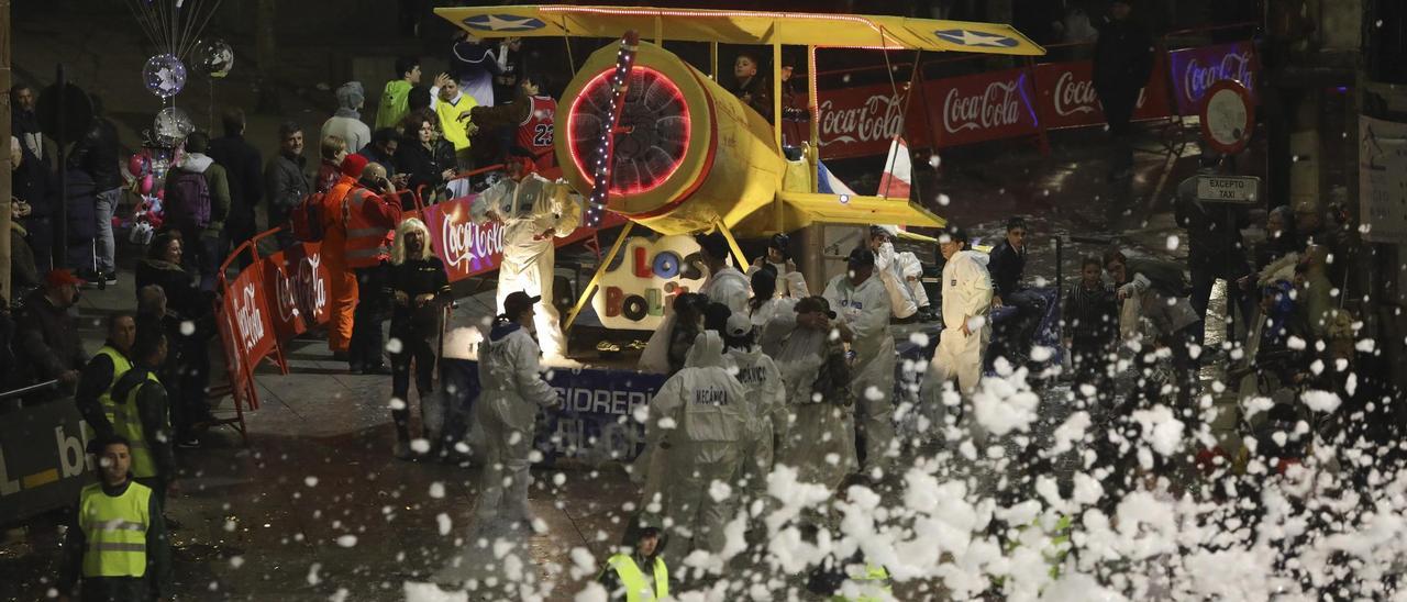 Participantes en una pasada edición del Descenso de Galiana.