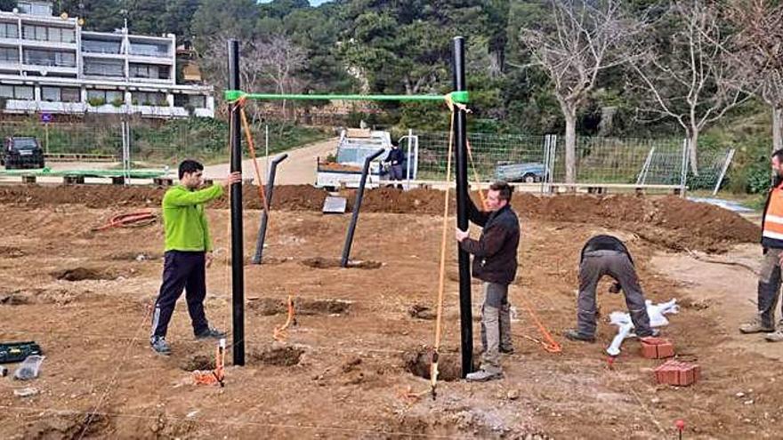 El parc de cal·listènia està situat a la Mar Menuda.