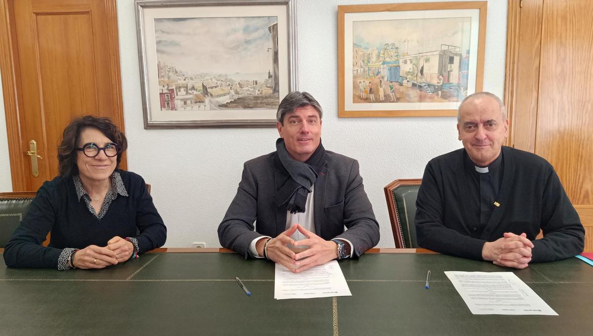 La Vila subvenciona la restauración de dos capillas de la Iglesia de la ...